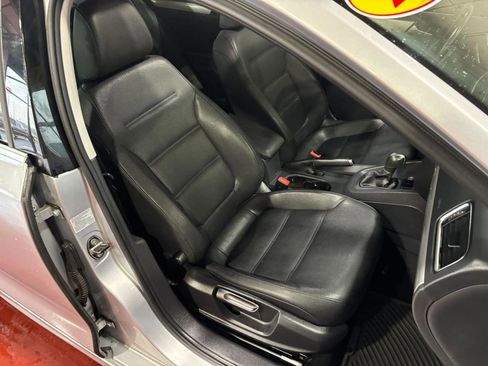 Used 2012 Volkswagen Jetta SEL image 17