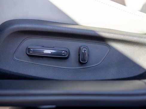 New 2025 Acura Integra image 13