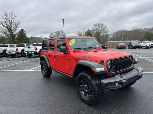 Used 2025 Jeep Wrangler Unlimited Sport S 4xe image 3