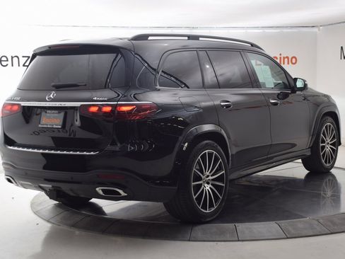 Used 2026 Mercedes-Benz GLS 450 4MATIC image 6