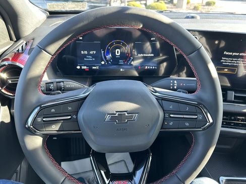 New 2026 Chevrolet Equinox RS image 26