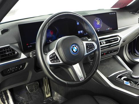 Used 2023 BMW i4 eDrive40 w/ M Sport Package RWD image 28