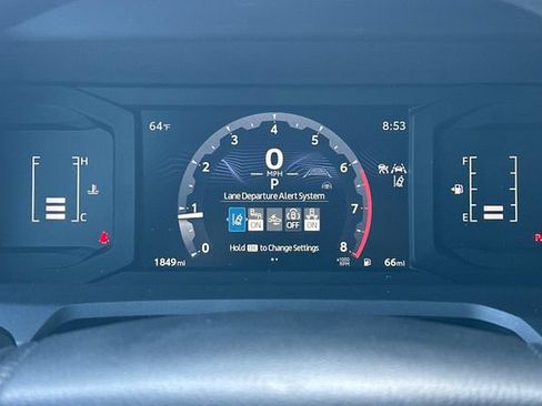 Certified 2026 Toyota Tacoma SR5 AWD/4WD image 28