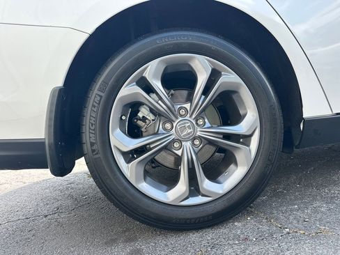 Used 2023 Honda Accord EX image 18