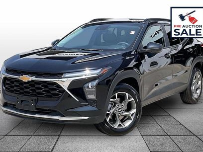 Used 2025 Chevrolet Trax LT