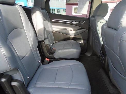 Used 2020 Buick Enclave Essence w/ Sound and Sites Package AWD/4WD image 26