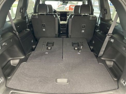 New 2025 Jeep Grand Cherokee L Limited w/ Black Appearance Package image 12