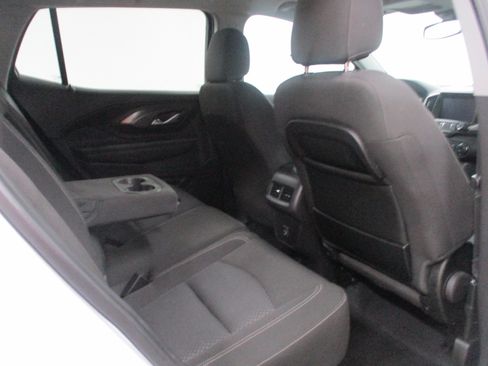 Certified 2023 GMC Terrain SLE w/ Driver Convenience Package AWD/4WD image 18