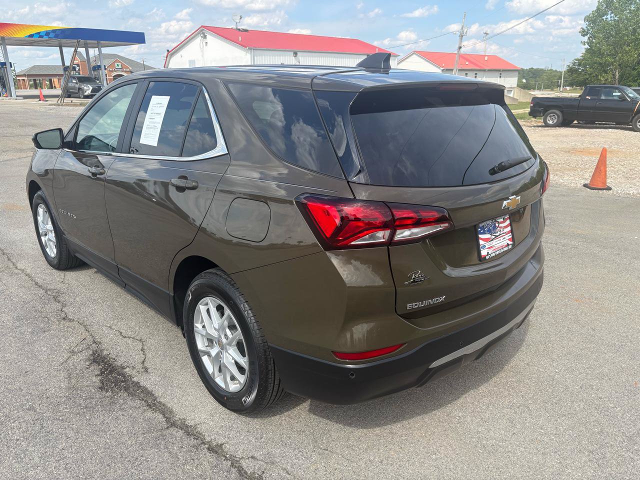 Used 2024 Chevrolet Equinox LT FWD image 5
