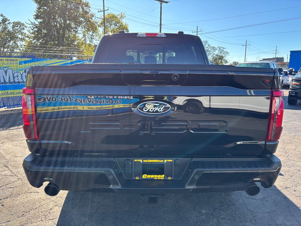 Used 2025 Ford F150 XLT w/ Equipment Group 303A High AWD/4WD image 3