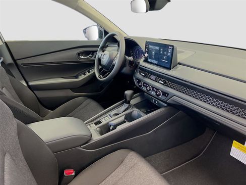 New 2026 Honda Accord SE image 28