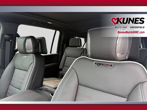 New 2026 GMC Yukon XL AT4 Ultimate w/ LPO, Floor Liner Package AWD/4WD image 18