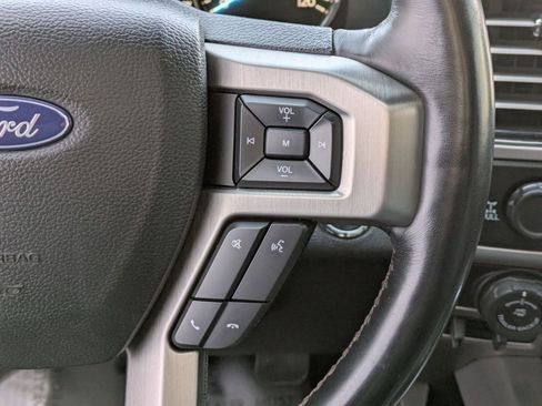 Used 2019 Ford F150 Platinum w/ Equipment Group 701A Luxury image 19