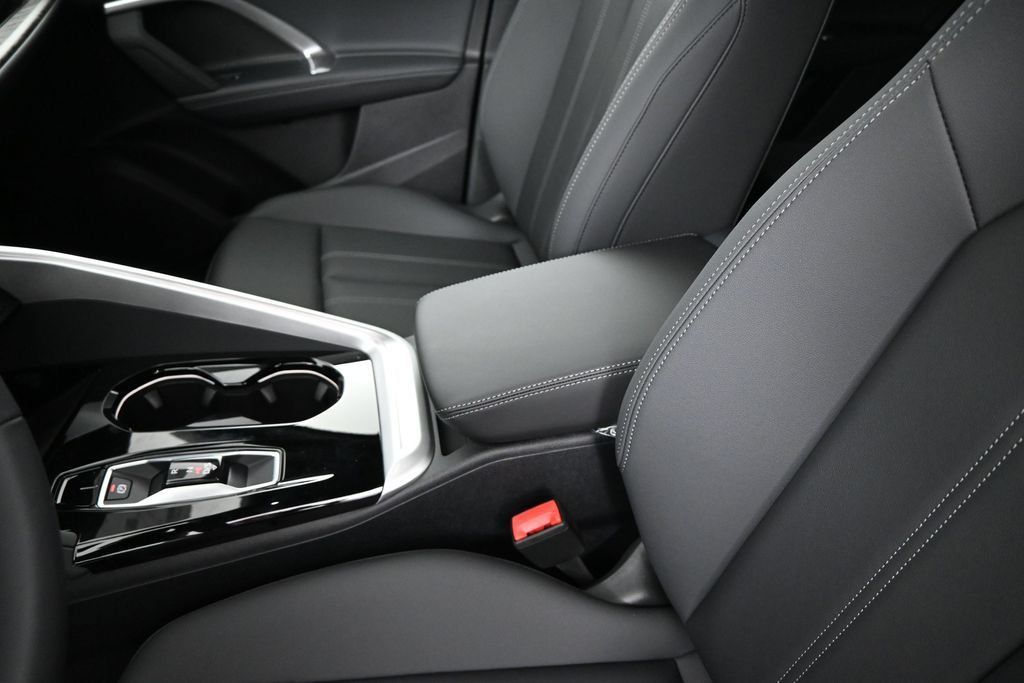 New 2026 Audi Q5 Premium Plus AWD/4WD image 9