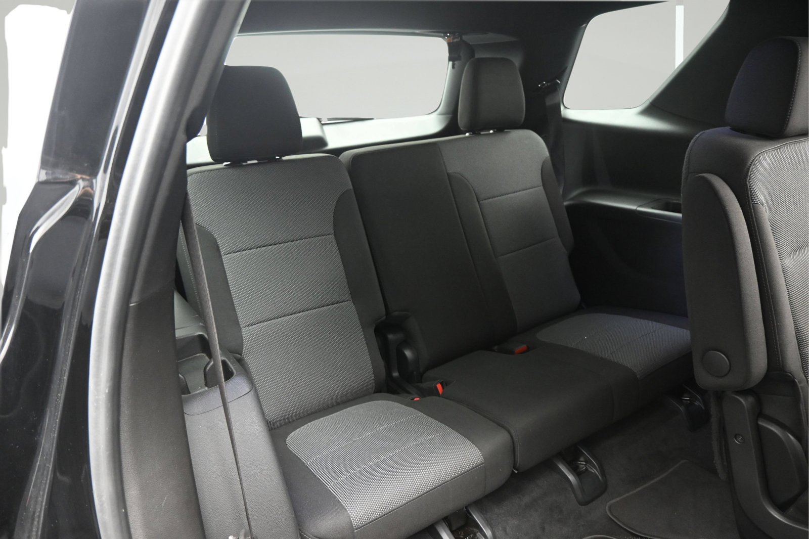 Used 2023 Chevrolet Traverse LT FWD image 14