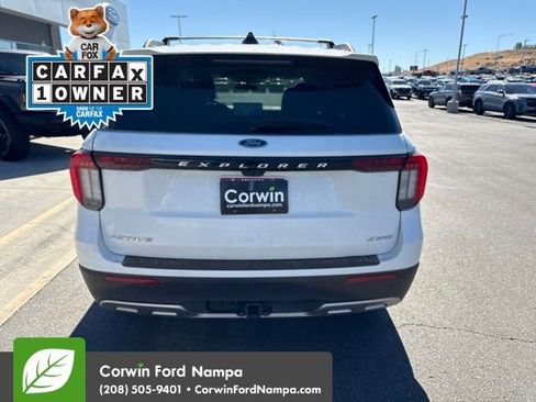 Used 2025 Ford Explorer Active w/ Active Comfort Package AWD/4WD image 6