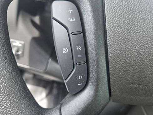 New 2025 Chevrolet Express 2500 w/ Driver Convenience Package image 17