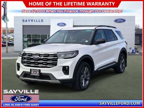 Used 2025 Ford Explorer Active w/ Active Comfort Package AWD/4WD image 1