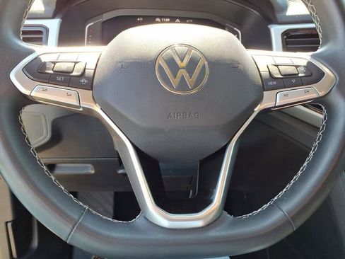 Used 2022 Volkswagen Atlas SE AWD/4WD image 16