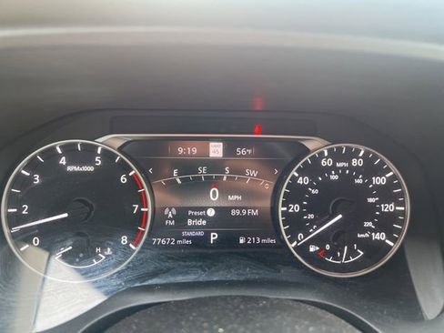 Used 2021 Nissan Rogue SL w/ Premium Package image 10