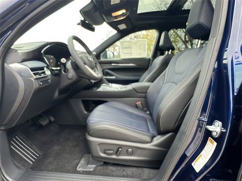 New 2026 INFINITI QX60 Sport image 28