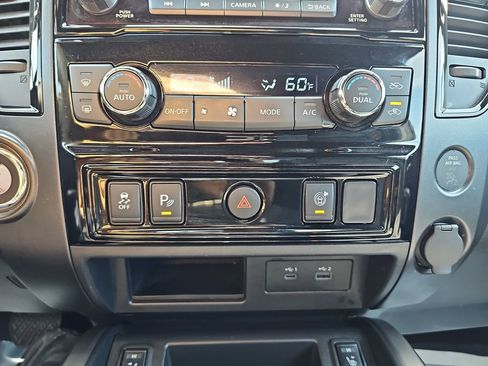 Used 2024 Nissan Titan SV w/ SV Bronze Edition Package RWD image 26