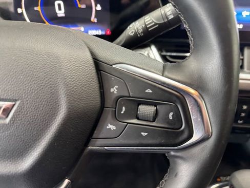 Used 2024 Chevrolet Trax ACTIV w/ Sunroof Package FWD image 22