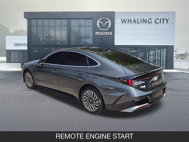 Used 2025 Hyundai Sonata Limited FWD image 6