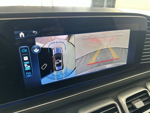 Used 2026 Mercedes-Benz GLE 350 4MATIC image 17