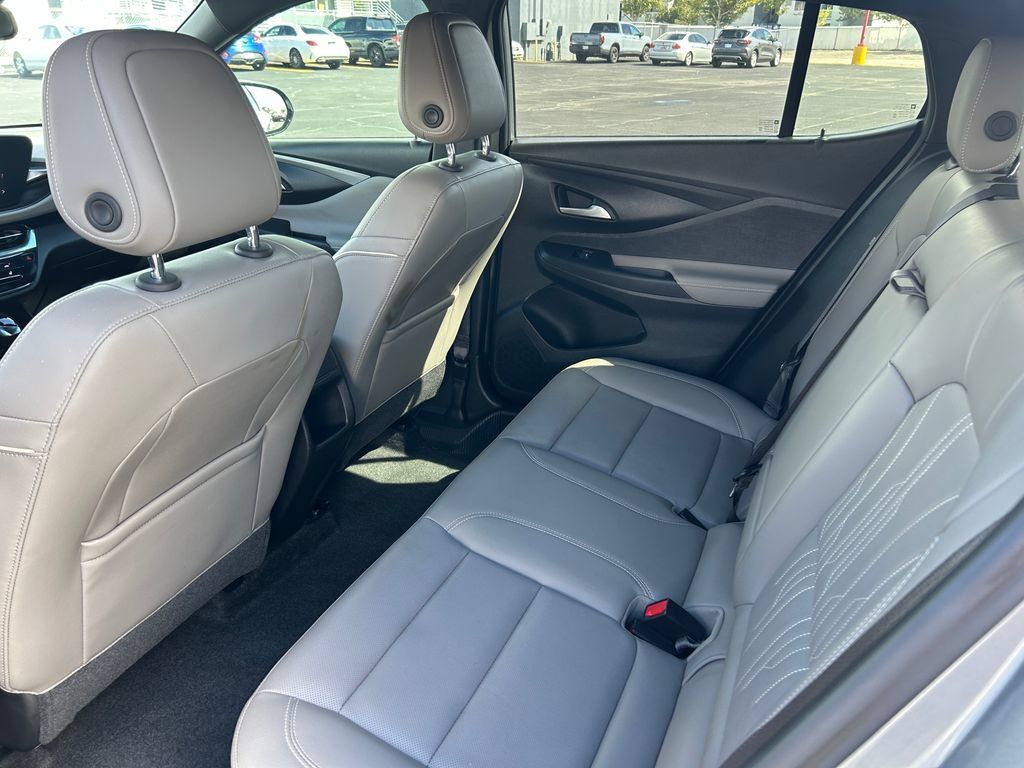 Used 2024 Buick Envista Avenir FWD image 73
