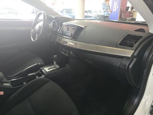Used 2014 Mitsubishi Lancer ES image 13