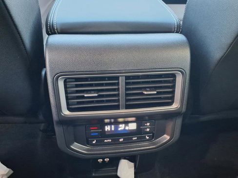 New 2026 Volkswagen Atlas SEL image 12