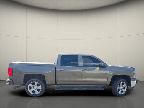 Used 2015 Chevrolet Silverado 1500 LT w/ LT Convenience Package RWD image 8