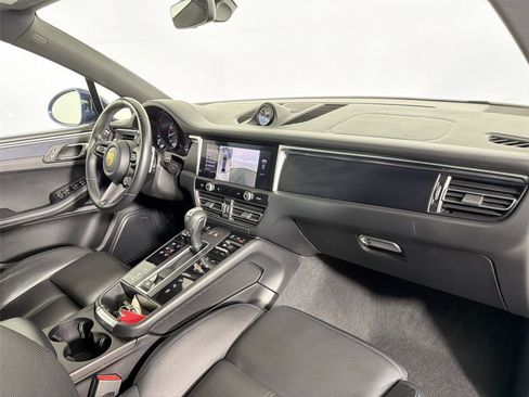 Certified 2023 Porsche Macan GTS w/ Premium Package Plus AWD/4WD image 27