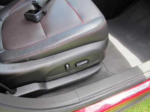 Used 2019 Chevrolet Blazer RS image 43