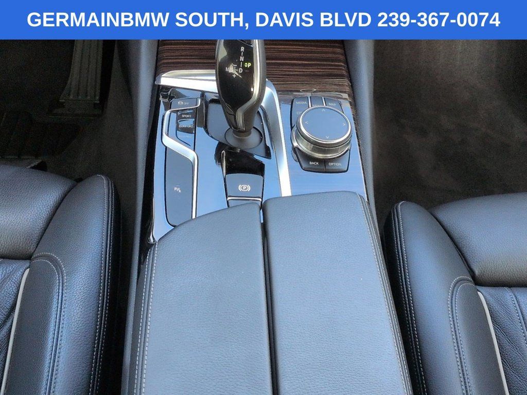 Used 2018 BMW 530i xDrive AWD/4WD image 21