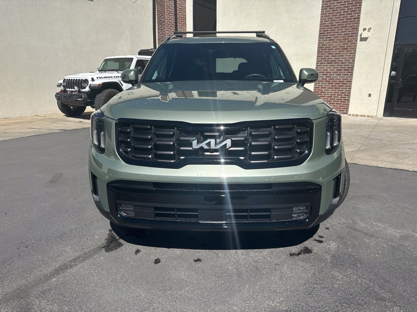 Used 2025 Kia Telluride SX X-Line AWD/4WD image 3