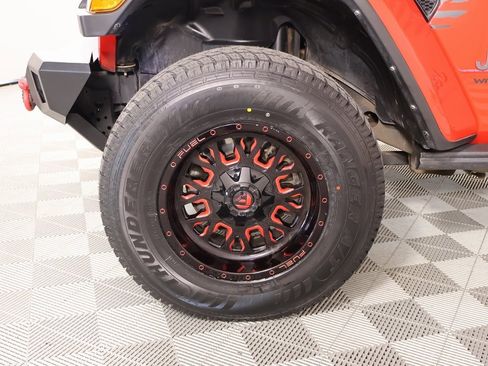 Used 2022 Jeep Wrangler Unlimited Rubicon w/ LED Lighting Group image 18