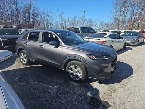 Used 2023 Honda HR-V LX image 5