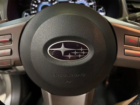 Used 2010 Subaru Outback 2.5i Limited w/ Popular Equipment Group 3B AWD/4WD image 40