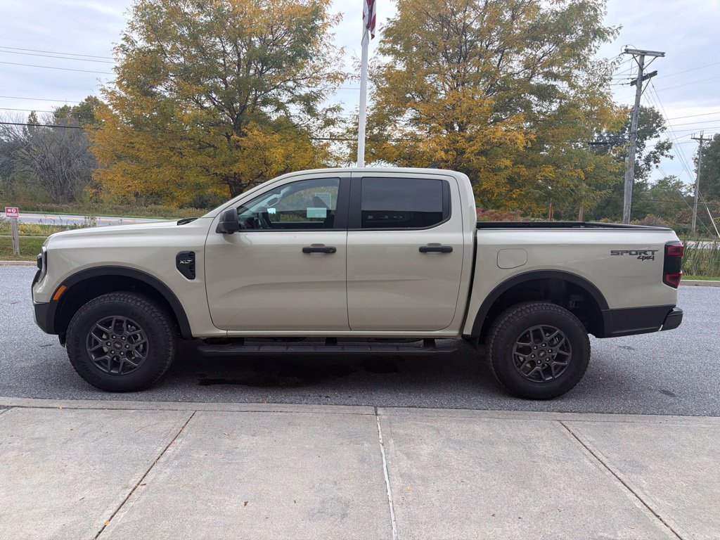 New 2026 Ford Ranger XLT w/ Equipment Group 301A High AWD/4WD image 4