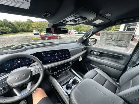 New 2026 Chevrolet Tahoe Z71 w/ Comfort Package image 15