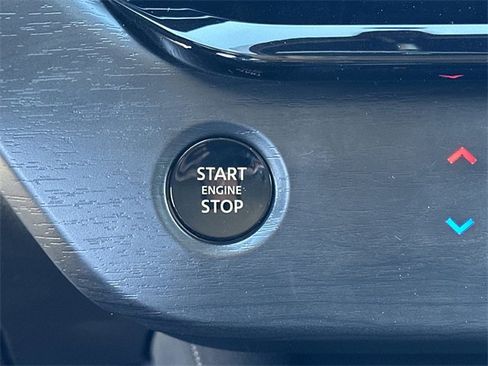 Used 2025 Nissan Murano SV image 6