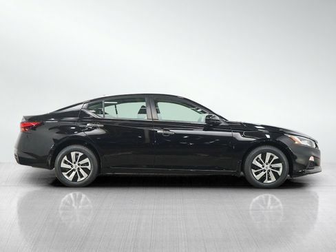 Used 2020 Nissan Altima 2.5 S AWD/4WD image 6