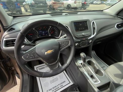 Used 2019 Chevrolet Equinox LT FWD image 9