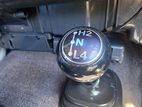 Used 1988 Toyota Land Cruiser AWD/4WD image 16