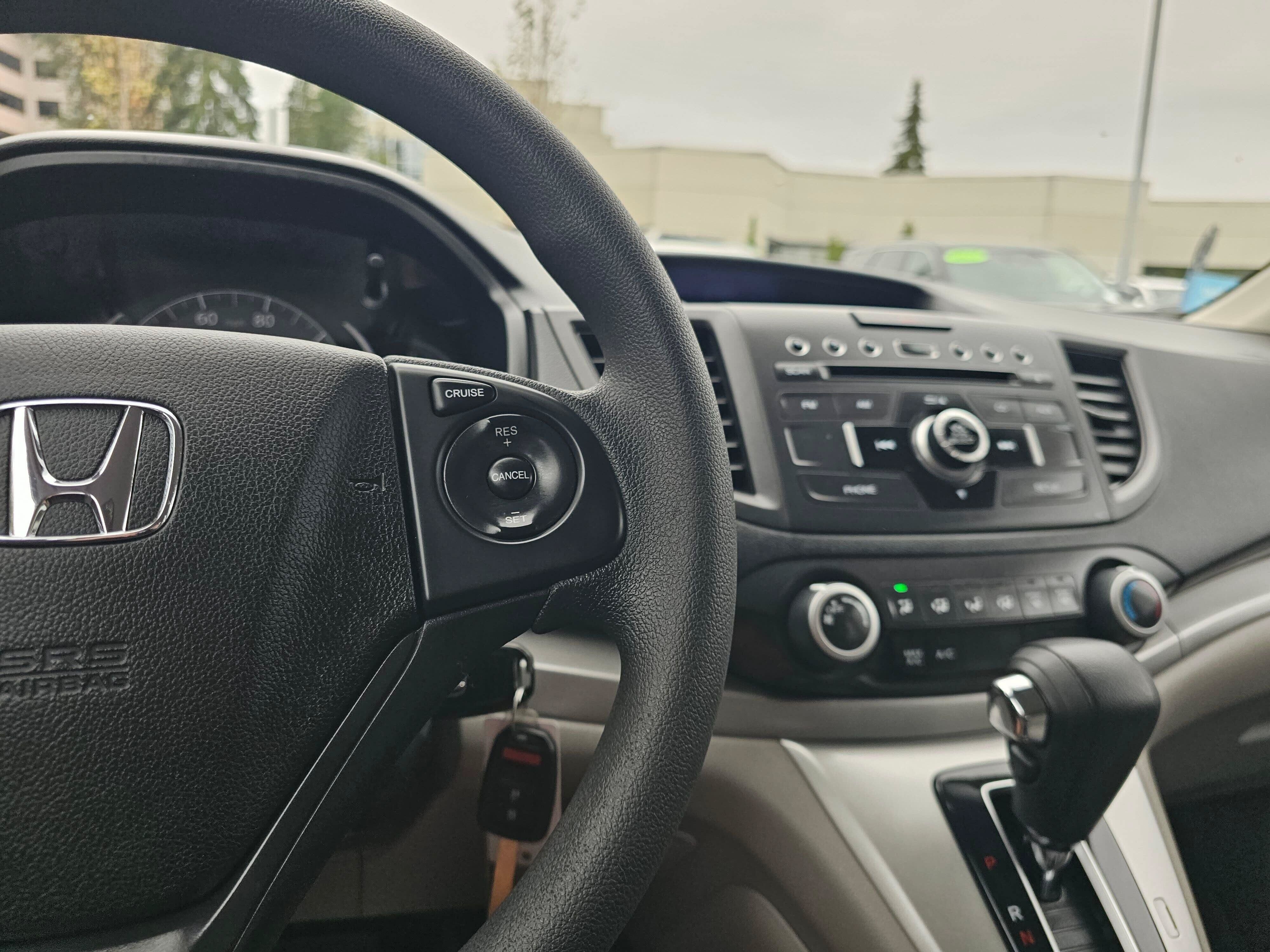 Used 2014 Honda CR-V LX image 32