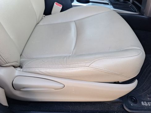 Used 2014 Toyota 4Runner SR5 image 33