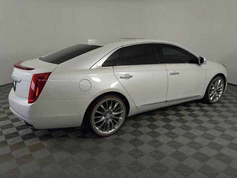 Used 2016 Cadillac XTS Platinum FWD image 10