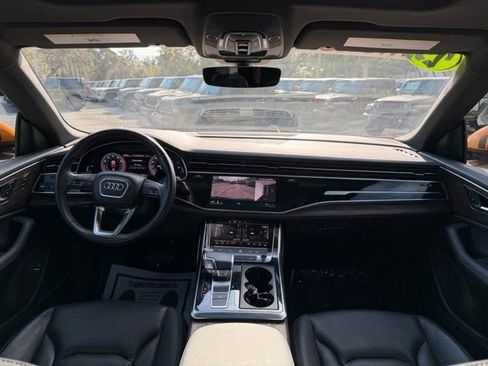 Used 2023 Audi Q8 Premium Plus w/ Premium Plus Package image 35